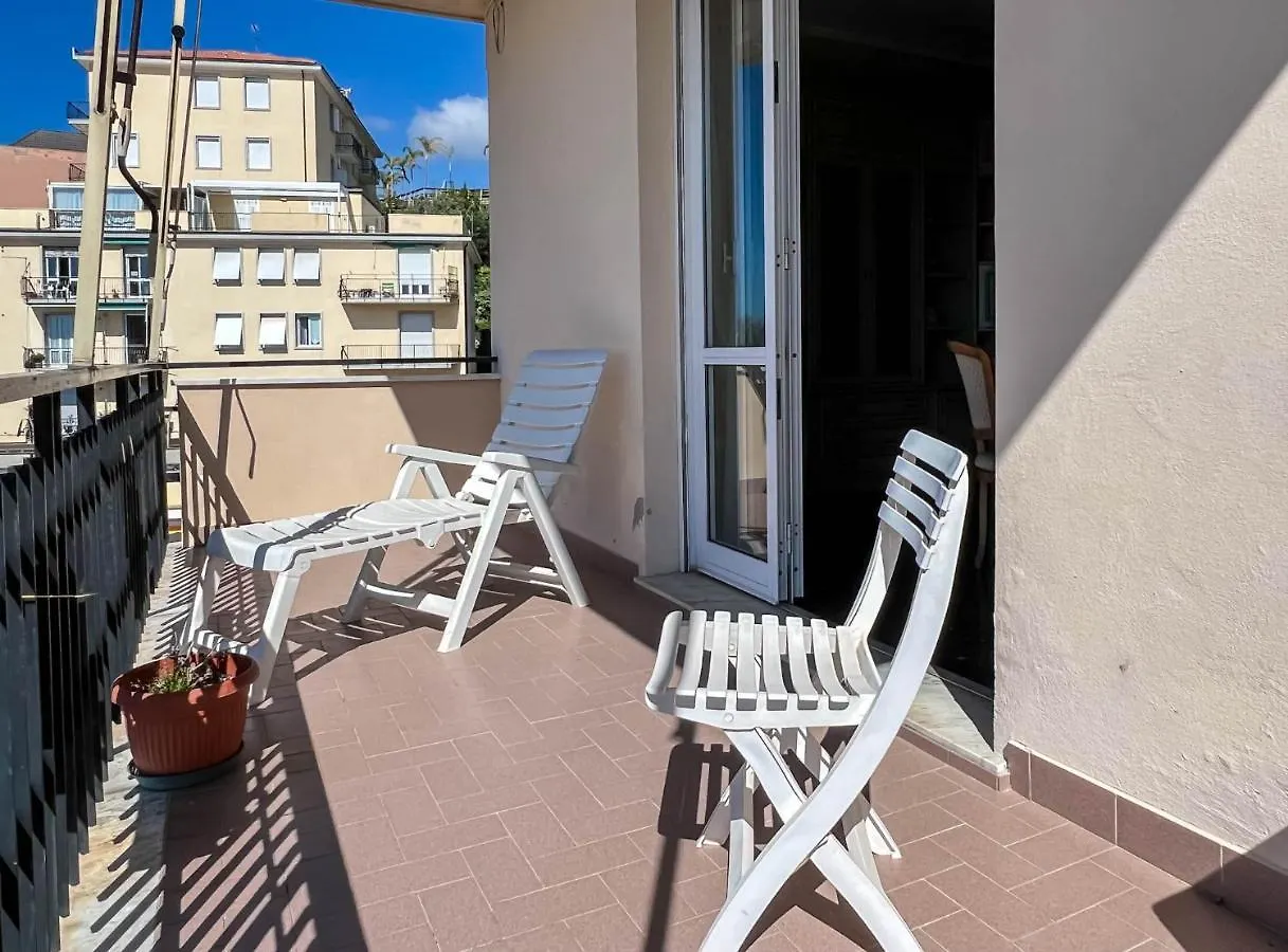 Grande Appartamento Vista Mare Varazze 0*,  Italia